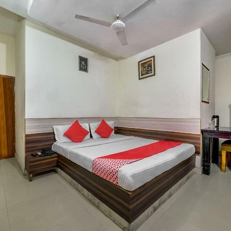 Oyo 40791 Hotel Hot N Fast Suratgarh Ngoại thất bức ảnh