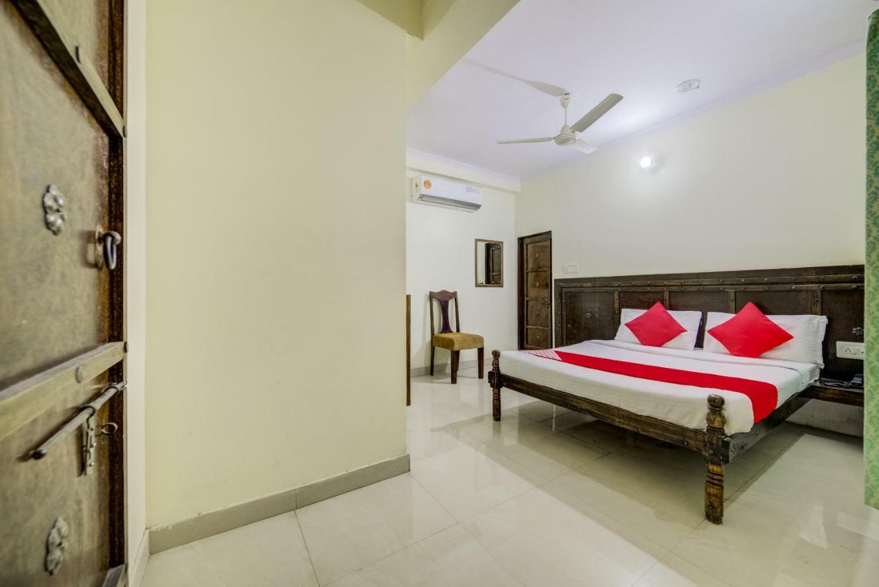 Oyo 40791 Hotel Hot N Fast Suratgarh Ngoại thất bức ảnh